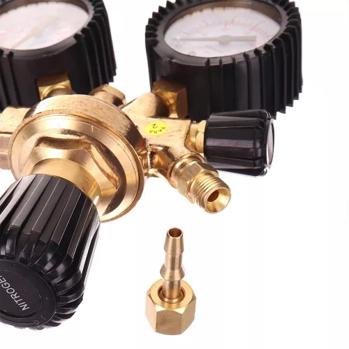 Regulator de Presiune Azot 30 mc/h, 2 Manometre, Supapă de Siguranță