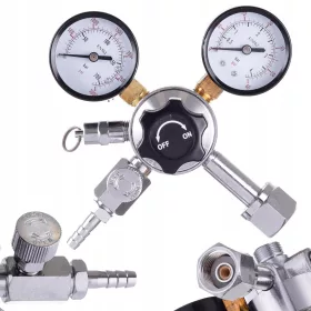   Reductor Dioxid de Carbon cu Supapă de Siguranță 3 Bar pentru Băuturi, Model 2082