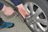 Cheie Roți Big Red TRX31005 cu Raport Multiplicare 1:16 și 3 Adaptori (17, 19, 21 mm)